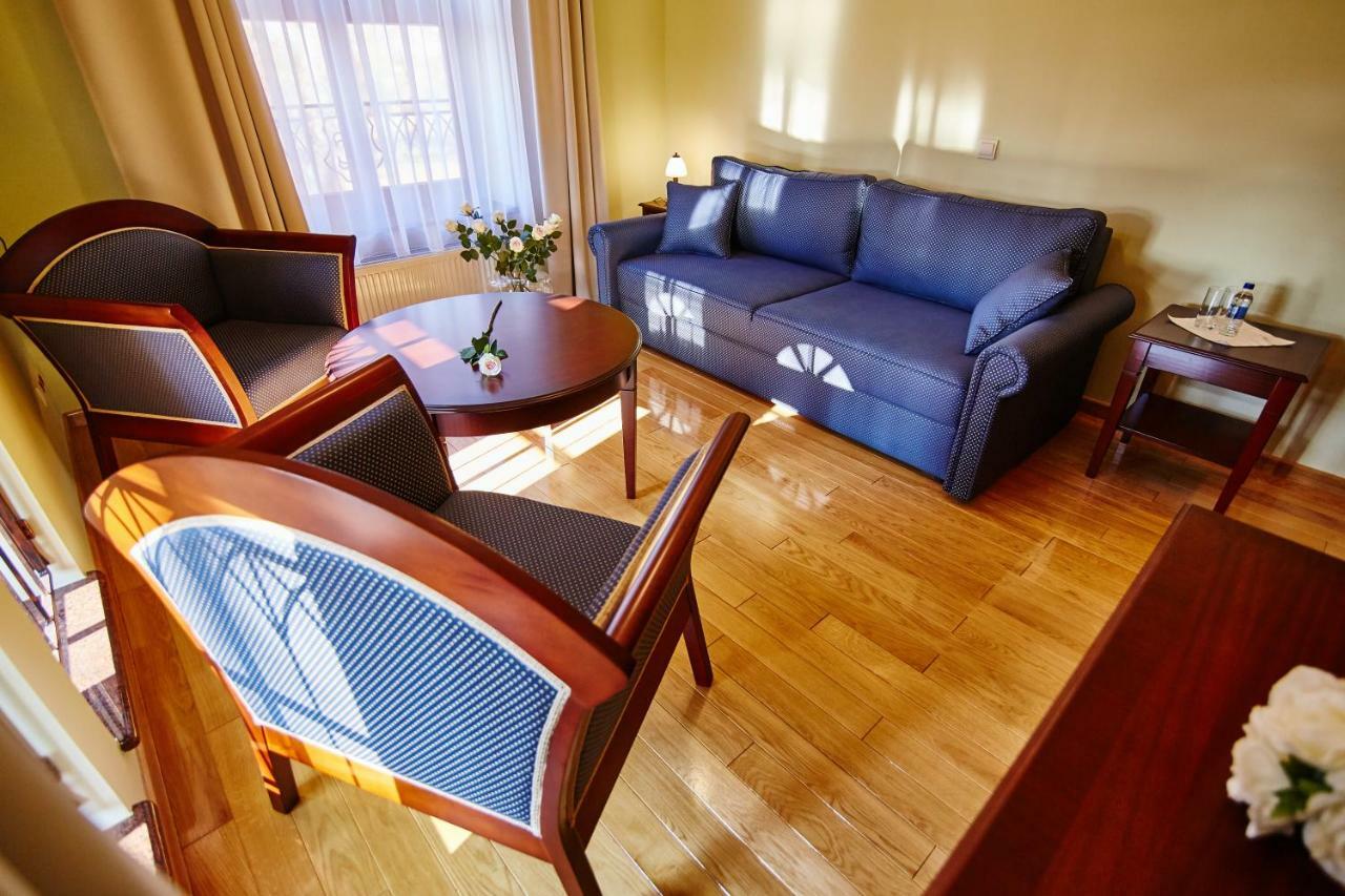 Centrum Obslugi Turysty Kordegarda Raczki  Buitenkant foto